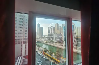 شقة - 2 غرف نوم - 2 حمامات للبيع في برج قنال ستار - المجاز 3 - المجاز - الشارقة