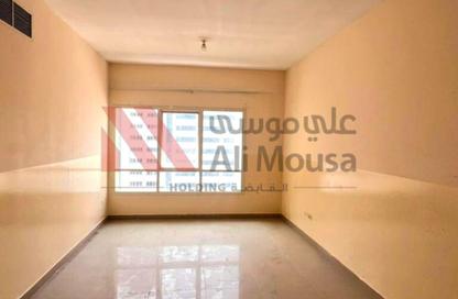 Apartment - 2 Bedrooms - 3 Bathrooms for rent in Ali Mousa Tower 1 - Al Majaz 2 - Al Majaz - Sharjah