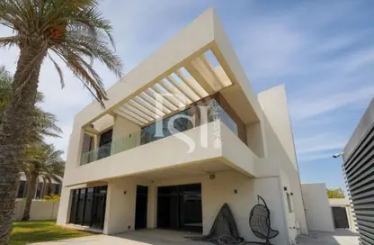 Villa - 4 Bedrooms - 7 Bathrooms for sale in West Yas - Yas Island - Abu Dhabi