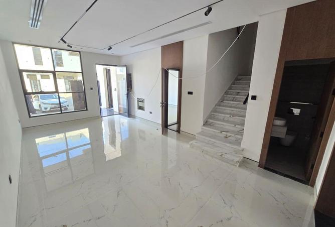 71523392 - Property Image 3