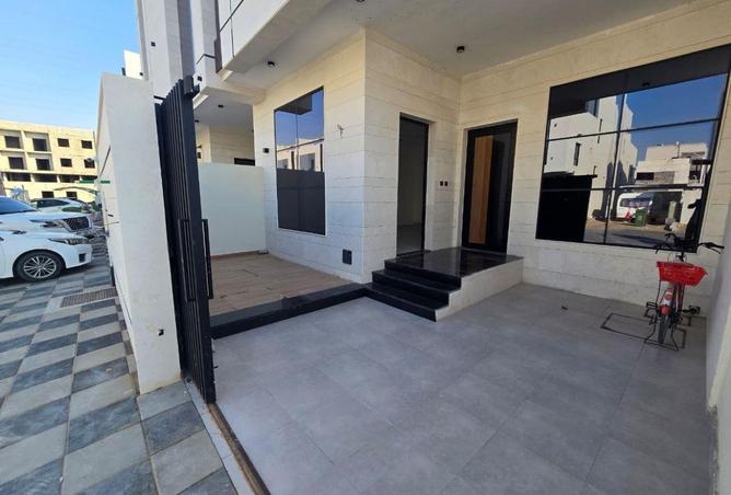 71523392 - Property Image 2