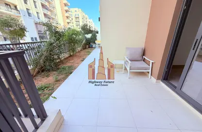 شقة - 2 غرف نوم - 2 حمامات للايجار في نور ريزيدنس - جزيرة مريم - الخان - الشارقة