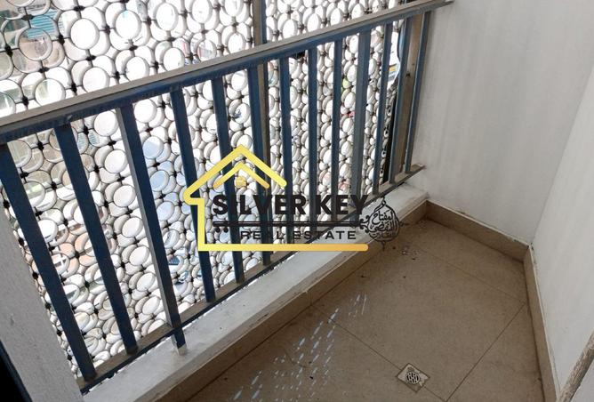 105551815 - Property Image 2