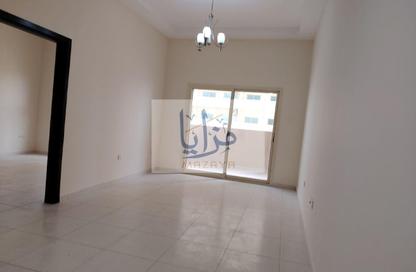 Apartment - 1 Bedroom - 2 Bathrooms for rent in Paradise Lakes Towers - Emirates City - Ajman Apartment - 1 Bedroom - 2 Bathrooms for rent in Paradise Lakes Towers - Emirates City - Ajman