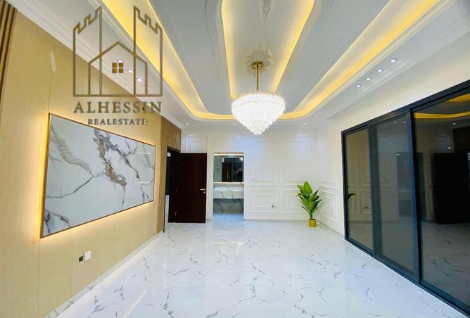 58572842 - Property Image 3