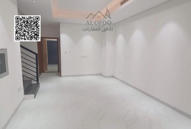 86632389 - Property Image 2