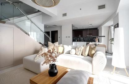 Apartment - 1 Bedroom - 2 Bathrooms for rent in Cayan Tower - Dubai Marina - Dubai