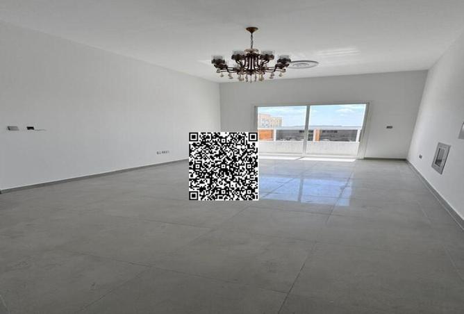 76185646 - Property Image 2