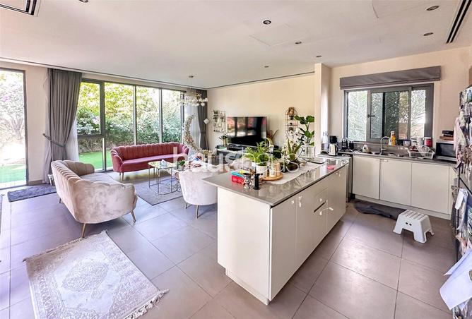 62064460 - Property Image 2