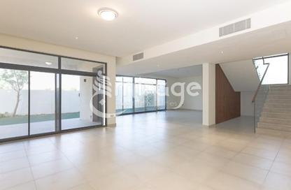 Villa - 4 Bedrooms - 6 Bathrooms for rent in West Yas - Yas Island - Abu Dhabi