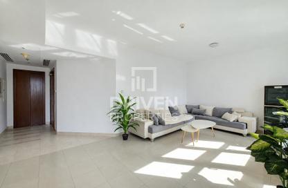 Apartment - 2 - 4 for sale in Standpoint Tower 2 - Standpoint Towers - Downtown Dubai - Dubai