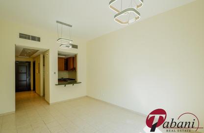 Apartment - Studio - 1 for rent in Building 256 - Mesoamerican Cluster - Discovery Gardens - Dubai
