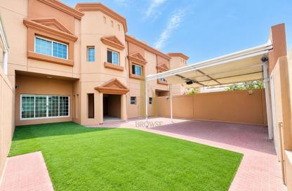 Villa - 5 - 5 for rent in Umm Suqeim 2 Villas - Umm Suqeim 2 - Umm Suqeim - Dubai