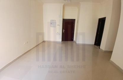 Apartment - 2 - 2 for rent in Fire Station Road - Muwaileh - Sharjah