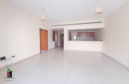 Apartment - 1 - 1 for rent in Al Thayyal 2 - Al Thayyal - Greens - Dubai