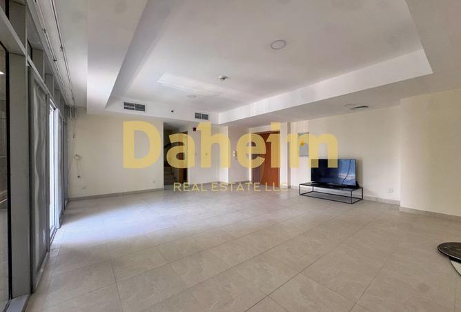 121541694 - Property Image 3