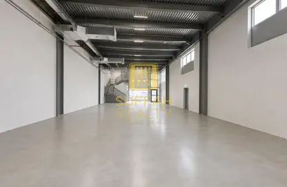 Warehouse - Studio - 1 Bathroom for rent in Al Warsan 2 - Al Warsan - Dubai