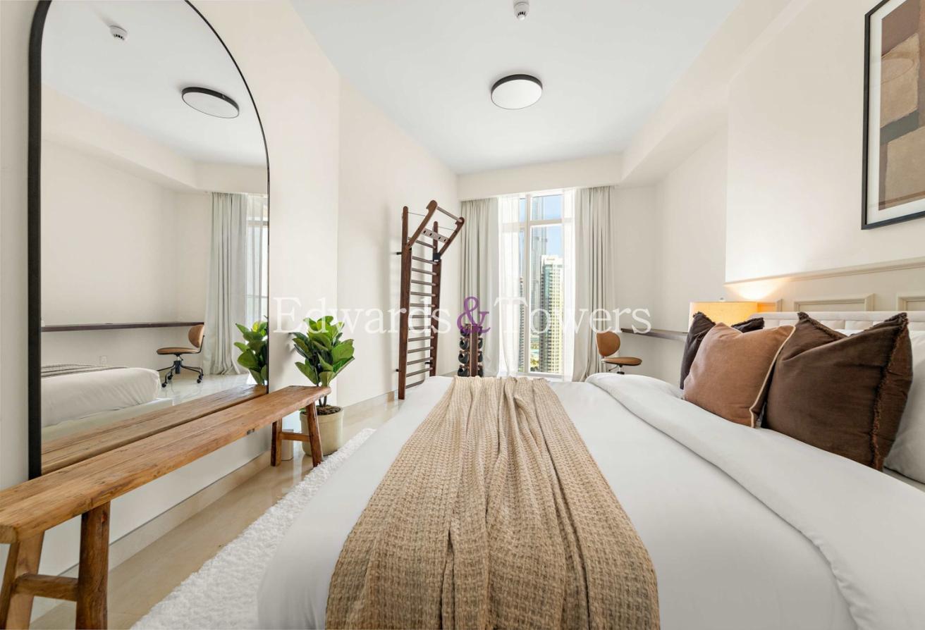 Fully Furnished | 3BR + Maid | Burj Khalifa Views photo 13