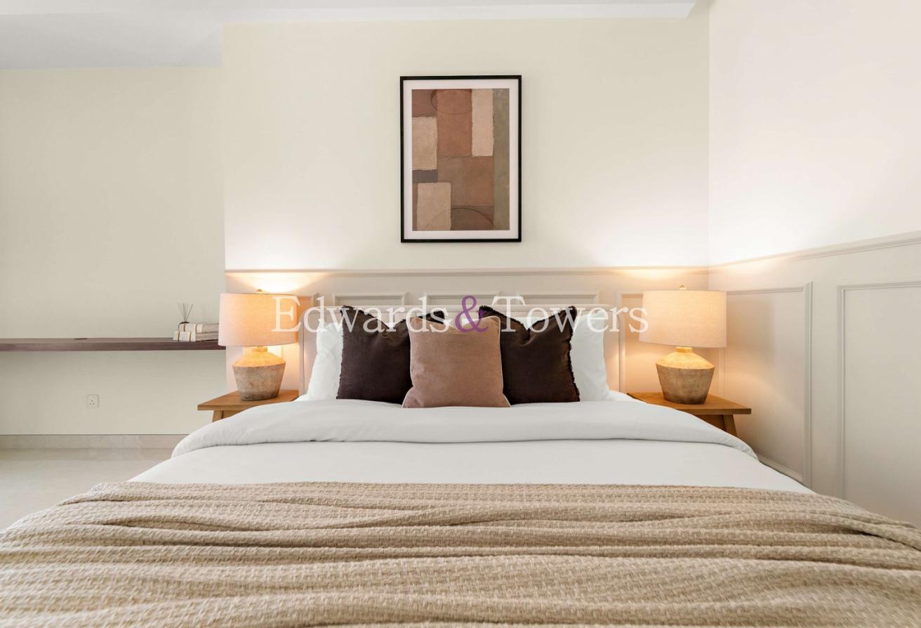 Fully Furnished | 3BR + Maid | Burj Khalifa Views photo 9