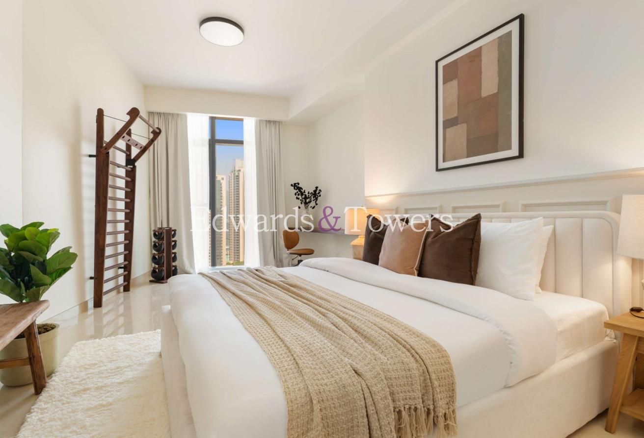Fully Furnished | 3BR + Maid | Burj Khalifa Views photo 17
