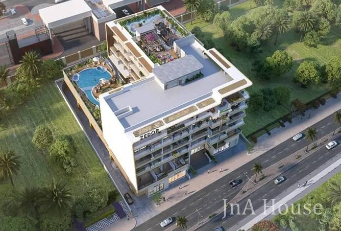 PREMIUM LUXURY LIVING I 1BHK+STUDY I POOL VIEW