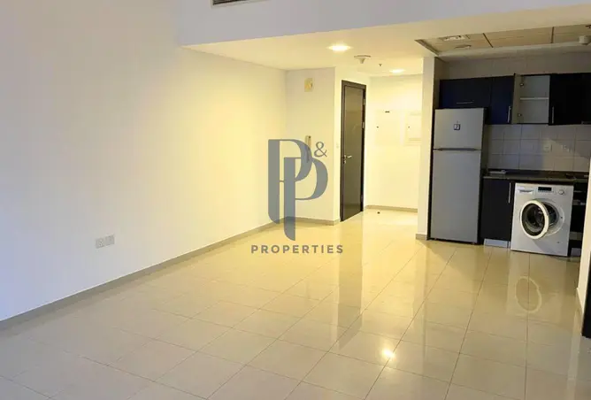 104670815 - Property Image 3