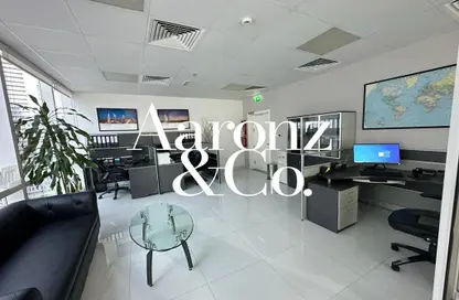 Office Space - Studio for rent in Tamani Art Tower - Business Bay - Dubai