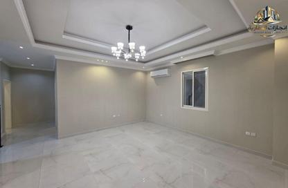 Villa - 4 - 6 for sale in Al Zaheya Gardens - Al Zahya - Ajman