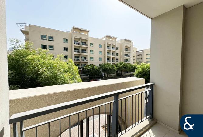 126574204 - Property Image 2