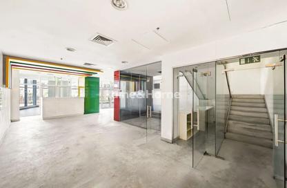 Retail - Studio - 1 for rent in Bay Central Tower East - Bay Central - Dubai Marina - Dubai