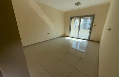 شقة - غرفة نوم - 1 حمام للايجار في بناية الخان 5 - الخان - الشارقة