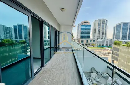 Apartment - 1 Bedroom - 2 Bathrooms for rent in SOL Bay - Business Bay - Dubai