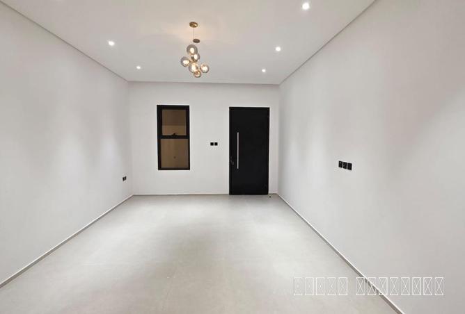 75402134 - Property Image 3