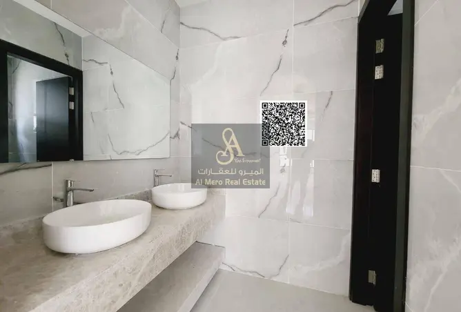 162783655 - Property Image 3