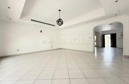 Villa - 4 Bedrooms - 5 Bathrooms for rent in Al Manara - Dubai Villa - 4 Bedrooms - 5 Bathrooms for rent in Al Manara - Dubai