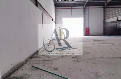 Warehouse - Studio - 1 Bathroom for rent in Umm Al Thuoob - Umm Al Quwain