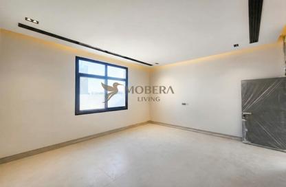 Villa - 5 Bedrooms - 7 Bathrooms for rent in Al Aweer - Dubai