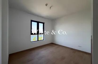 Apartment - 2 Bedrooms - 2 Bathrooms for sale in La Rive Building 4 - La Rive - Port de La Mer - La Mer - Jumeirah - Dubai
