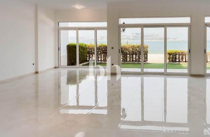 Villa - 5 Bedrooms - 5 Bathrooms for rent in Palma Residences - Palm Jumeirah - Dubai