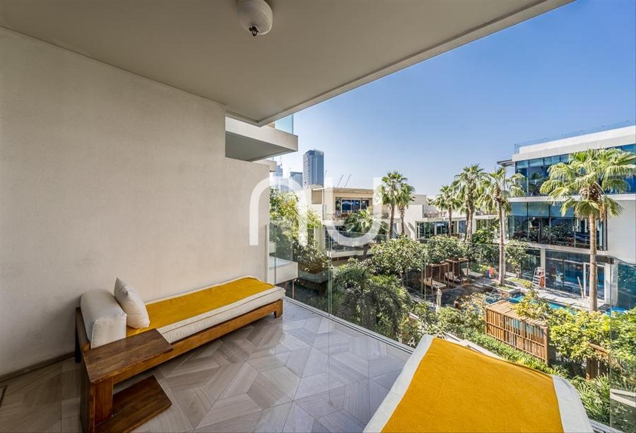 Great Amenities | Amazing View | Fully-Furnished photo 3