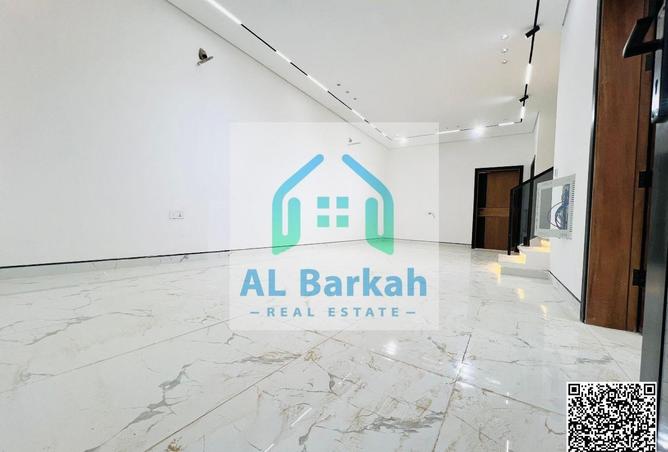 72314963 - Property Image 2