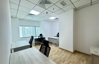 Business Centre - Studio - 3 Bathrooms for rent in Iris Bay - Business Bay - Dubai