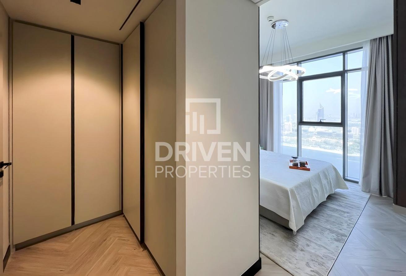 Fully Upgraded | High Floor | Sensational Views photo 11