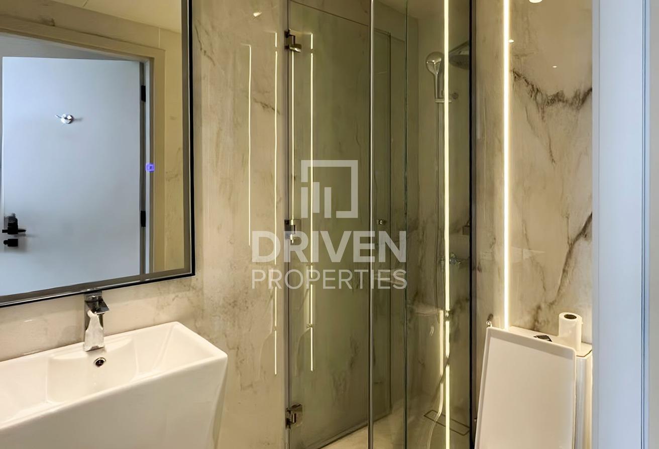 Fully Upgraded | High Floor | Sensational Views photo 15