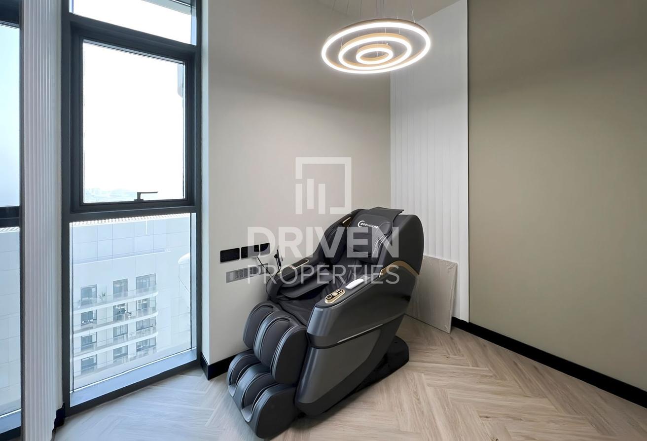 Fully Upgraded | High Floor | Sensational Views photo 10