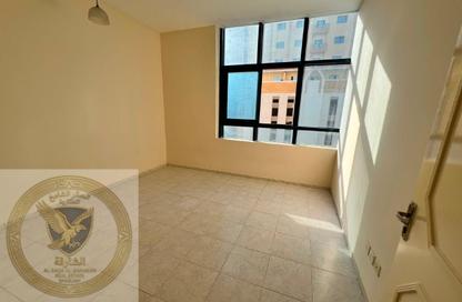 Apartment - 1 Bedroom - 1 Bathroom for rent in Al Majaz 3 - Al Majaz - Sharjah Apartment - 1 Bedroom - 1 Bathroom for rent in Al Majaz 3 - Al Majaz - Sharjah