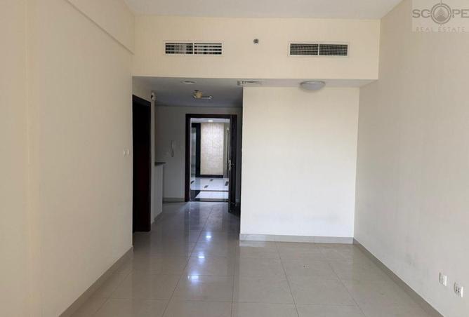 106421817 - Property Image 3