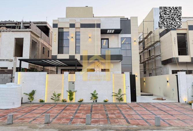 124265954 - Property Main Image
