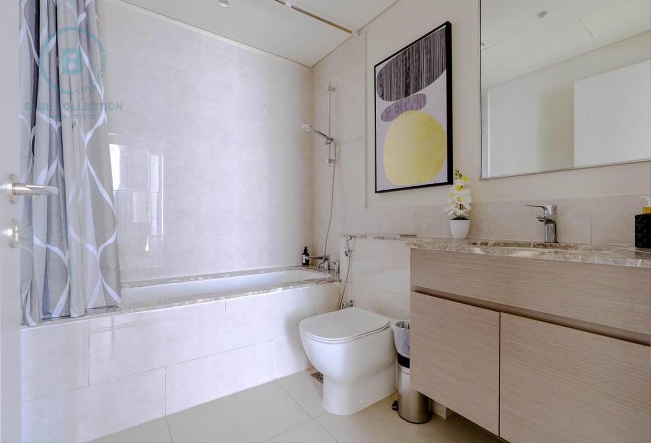 Furnished | On Boulevard | Spacious Layout photo 17