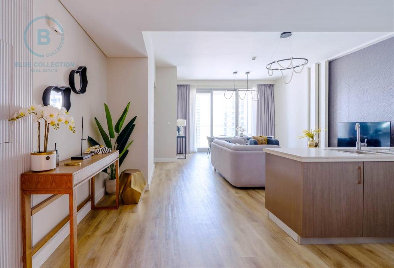Furnished | On Boulevard | Spacious Layout photo 13